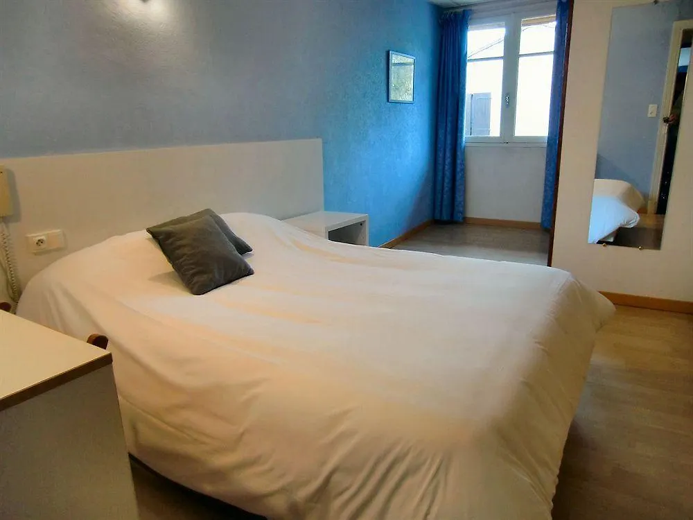 **  Le Deauville Hotel Blagnac France