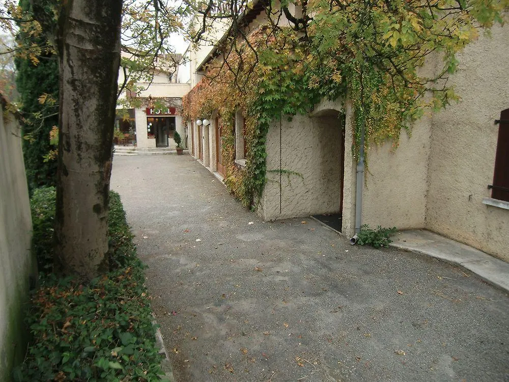 Le Deauville Hotel Blagnac 2*,